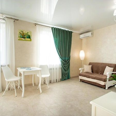 Студия Luxury В Центре Mykolajiv Exteriör bild
