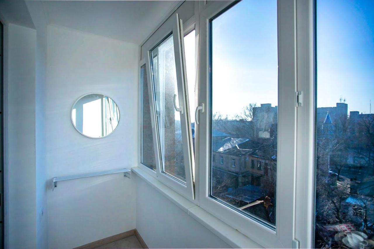 Студия Luxury В Центре Mykolajiv Exteriör bild