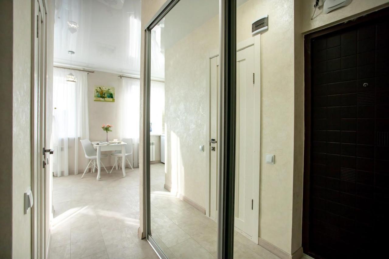 Студия Luxury В Центре Mykolajiv Exteriör bild