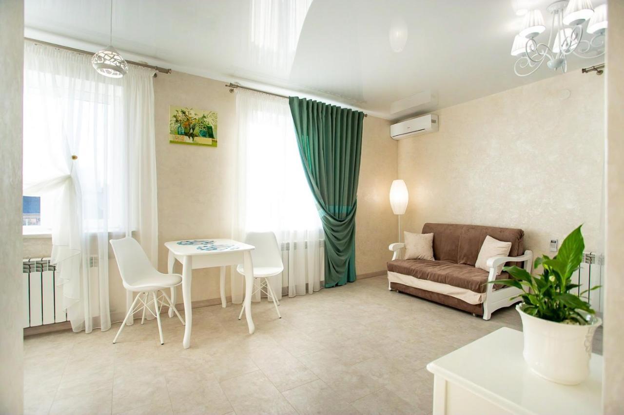 Студия Luxury В Центре Mykolajiv Exteriör bild